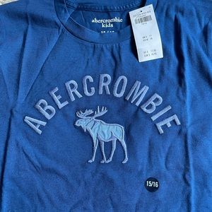 NWT blue Abercrombie Kids tshirt, size 15/16